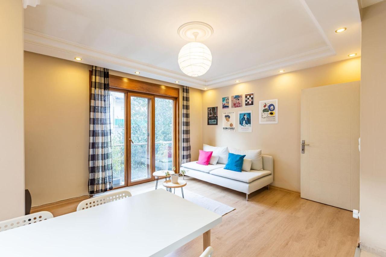 Apartament Bright *